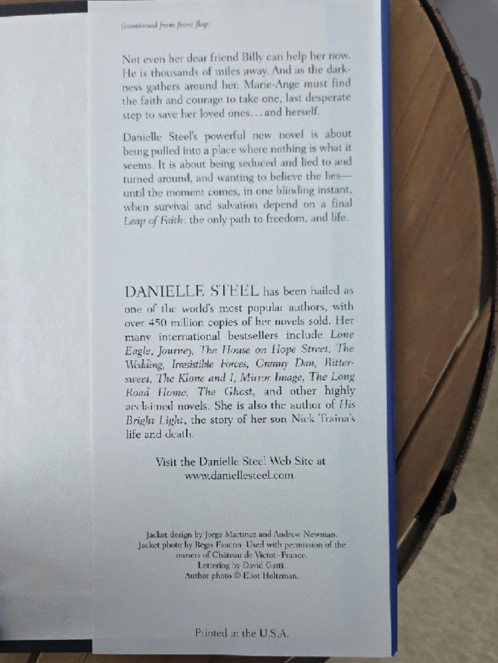 Hardcover..Danielle Steel Leap of Faith Hardcover Book - Blue & Yellow